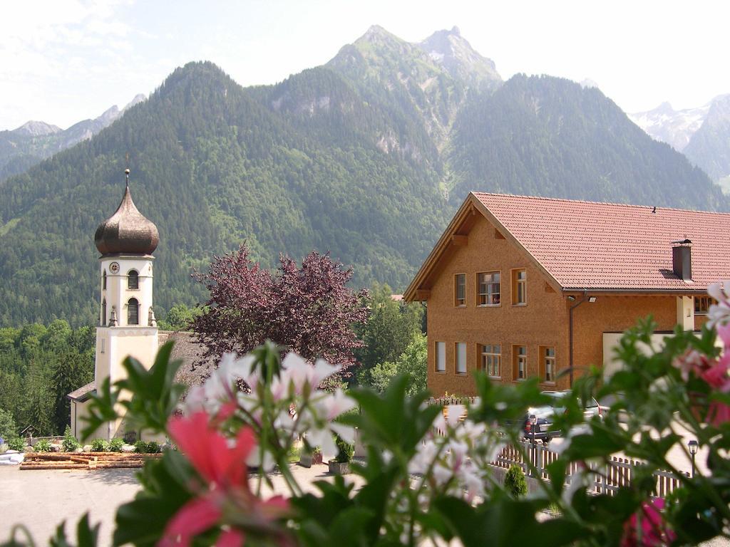 Hotel Garni Brigitte Buerserberg Exterior photo